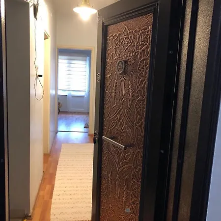 Merkez Kaleici Muhtesem Balkonlu Apartment